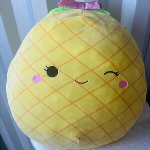 16” Maui Pineapple 🍍 Plush Pillow 😉